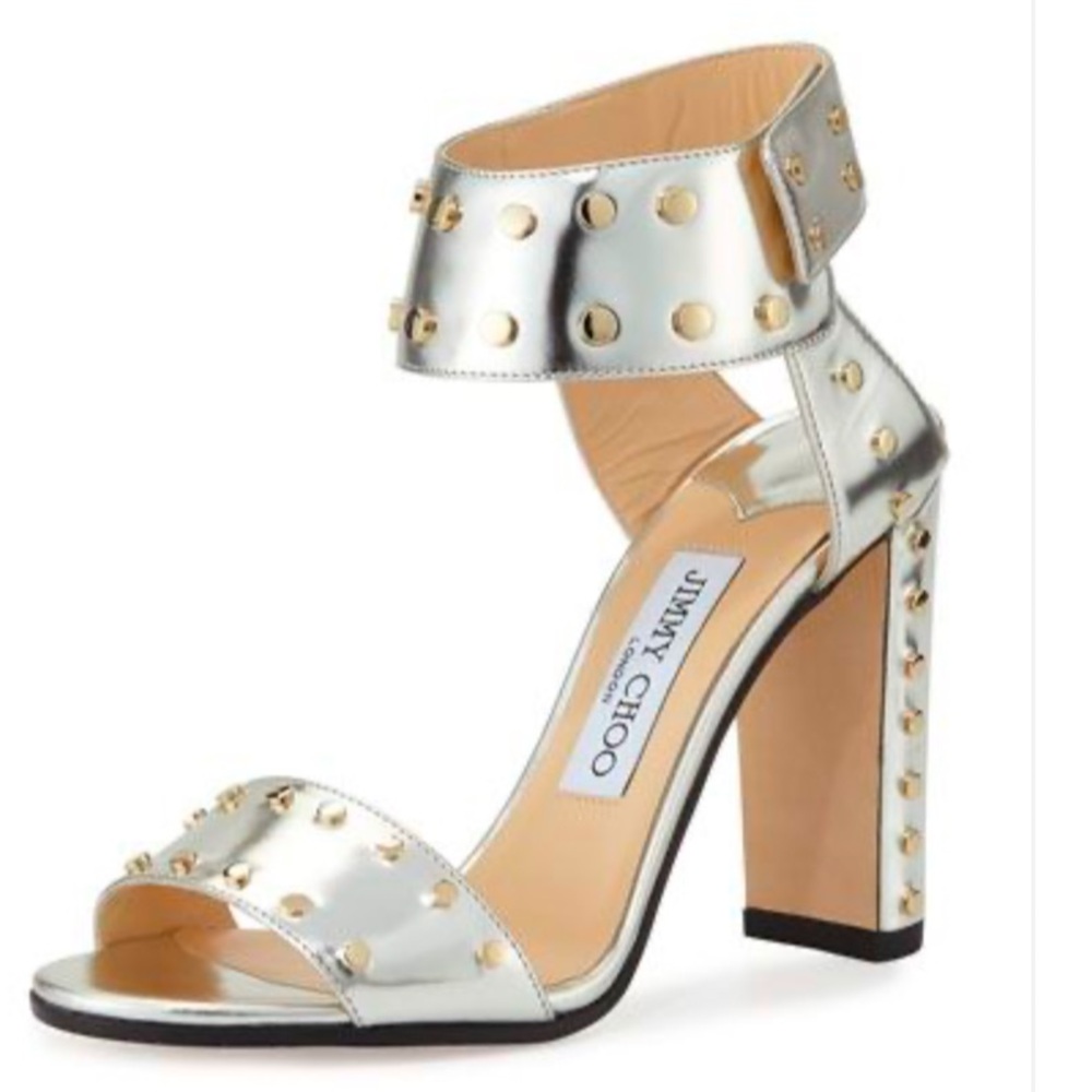 Jimmy Choo
Patent leather heels 8 M